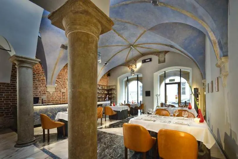 Hotel Stary Krakau 5*,